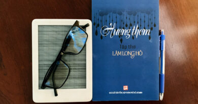 Hương thơm tinh chế từ chữ nghĩa Hương thơm tinh chế từ chữ nghĩa