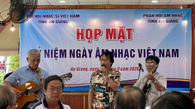 PHÂN HỘI ÂM NHẠC HỌP MẶT KỶ NIỆM NGÀY ÂM NHẠC VIỆT NAM 3/9